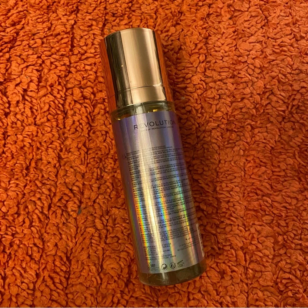 MAKEUP REVOLUTION Screen Fix Anti Blue Light Fixing Spray
